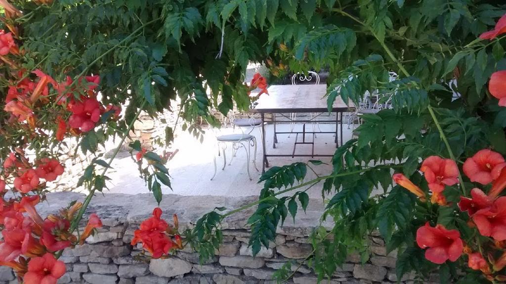 Mas La Vitalis D'hotes Bed & Breakfast