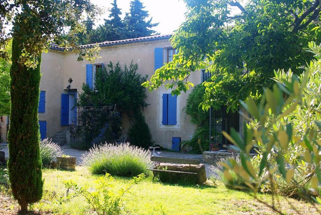 Mas La Vitalis D'hotes * LʼIsle-sur-la-Sorgue